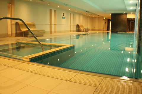 Beachside Luxury Apartments One & Two Bedroom In Beachfront Oaks Pier Building - Accommodation Kalgoorlie 38