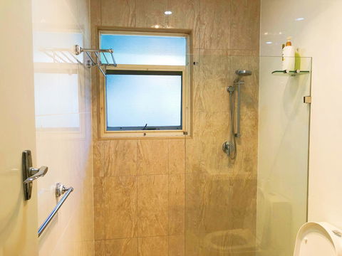Beautiful Garden House - Accommodation Kalgoorlie 19