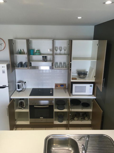 Wallaroo Marina Luxury Apartment - Accommodation Kalgoorlie 8