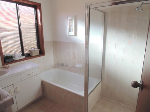 Baronet B & B - Accommodation Kalgoorlie 13