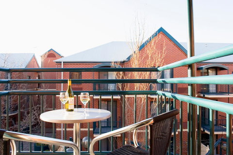 BreakFree Adelaide - Accommodation Kalgoorlie 8