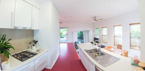 S T U D I O 22 Peaceful Retreat With Garden Views - Accommodation Kalgoorlie 4