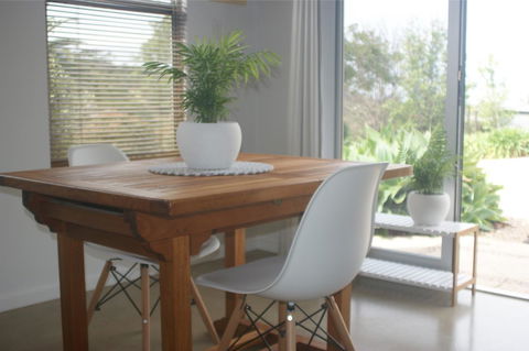 S T U D I O 22 Peaceful Retreat With Garden Views - Accommodation Kalgoorlie 9