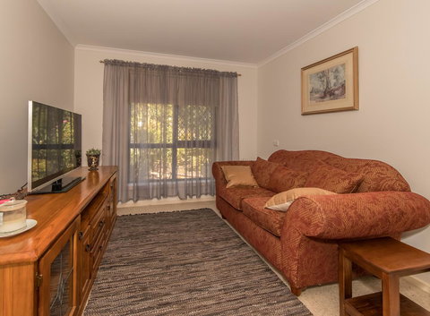 Tanunda\'s Magpie House - Accommodation Kalgoorlie 9