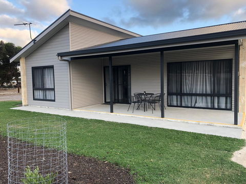 Jalilla Village - Accommodation Kalgoorlie 10