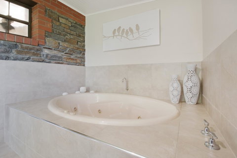 Stonewell Cottages And Vineyards - Accommodation Kalgoorlie 23