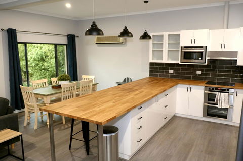 The Purple Door On Seaview - Accommodation Kalgoorlie 2