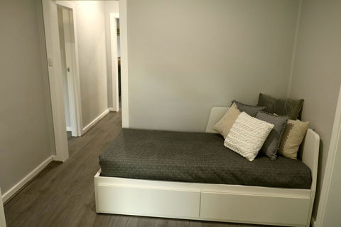 The Purple Door On Seaview - Accommodation Kalgoorlie 9