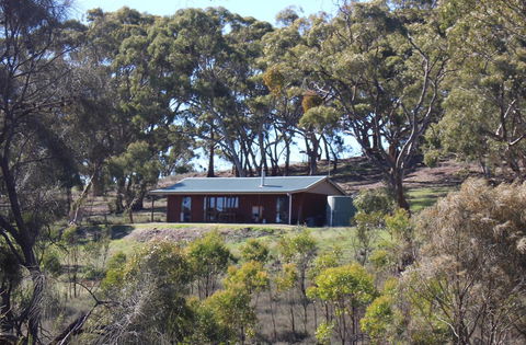 Molly's Chase - Accommodation Kalgoorlie 0