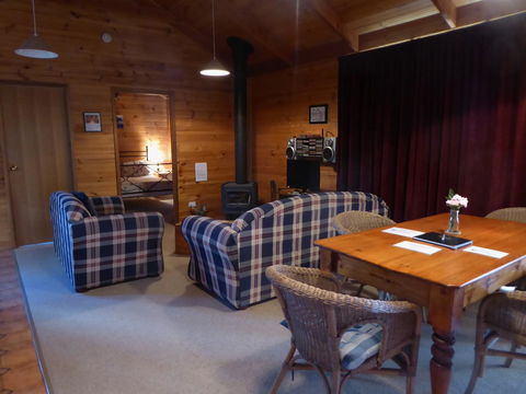 Molly's Chase - Accommodation Kalgoorlie 19