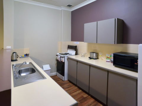 Mansions On Pulteney - Accommodation Kalgoorlie 4