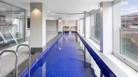 Oaks Adelaide Embassy Suites - Accommodation Kalgoorlie 8