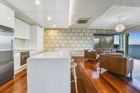 Aloha Waterfront Properties - Accommodation Kalgoorlie 22