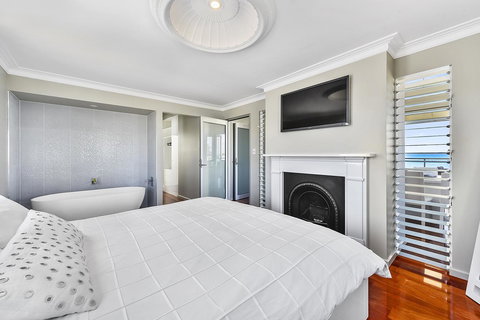 Aloha Waterfront Properties - Accommodation Kalgoorlie 12