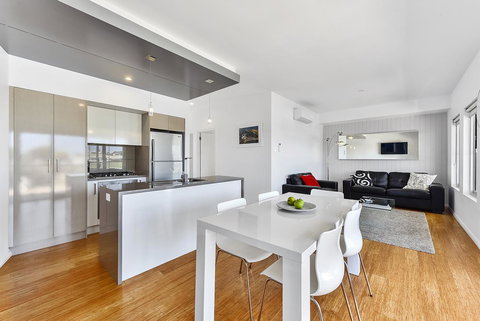 Aloha Waterfront Properties - Accommodation Kalgoorlie 18
