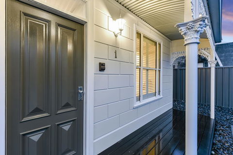 Aloha Central Luxury Apartments - Accommodation Kalgoorlie 22