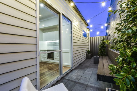 Aloha Central Luxury Apartments - Accommodation Kalgoorlie 13