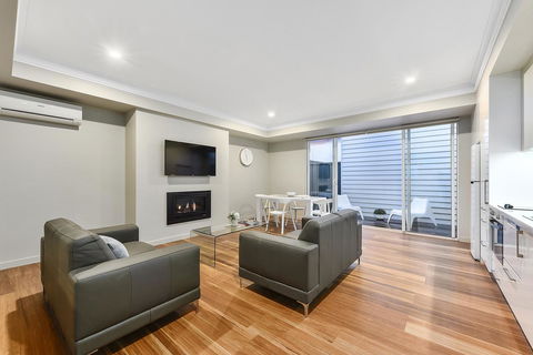 Aloha Central Luxury Apartments - Accommodation Kalgoorlie 6