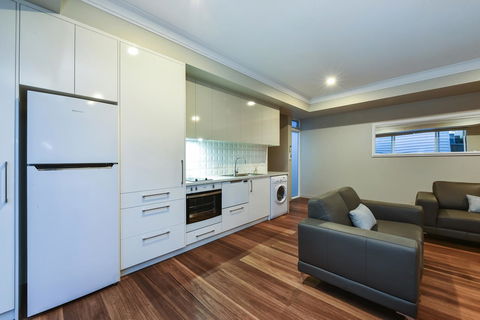 Aloha Central Luxury Apartments - Accommodation Kalgoorlie 29