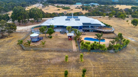 Doyles On The Bay - Accommodation Kalgoorlie 2