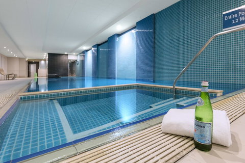 Oaks Glenelg Plaza Pier Suites - Accommodation Kalgoorlie 9