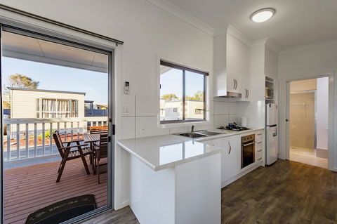 Discovery Parks - Adelaide Beachfront - Accommodation Kalgoorlie 4