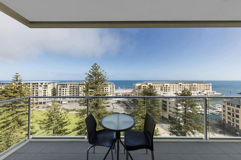 Oaks Glenelg Liberty Suites - Accommodation Kalgoorlie 11