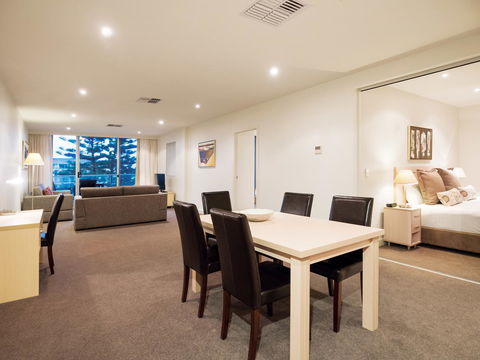Oaks Glenelg Liberty Suites - Accommodation Kalgoorlie 24