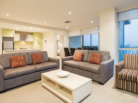 Oaks Glenelg Liberty Suites - Accommodation Kalgoorlie 25
