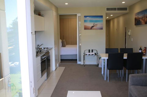 Beachside Luxury Getaway In Glenelg - Accommodation Kalgoorlie 7