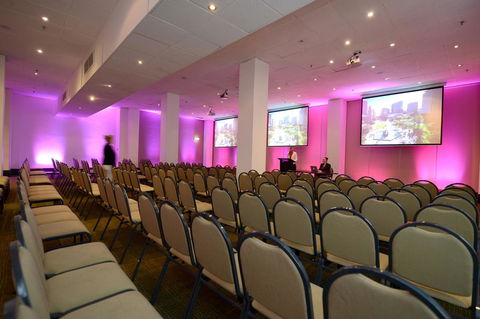 Ibis Styles Adelaide Grosvenor - Accommodation Kalgoorlie 2