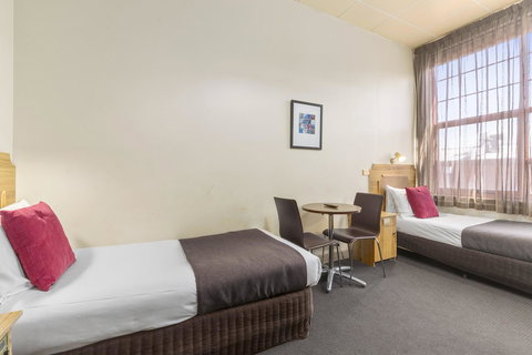 Adelaide Paringa - Accommodation Kalgoorlie 12