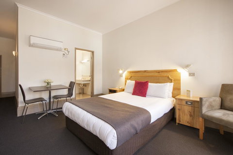 Adelaide Paringa - Accommodation Kalgoorlie 13