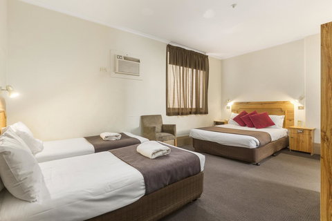 Adelaide Paringa - Accommodation Kalgoorlie 6