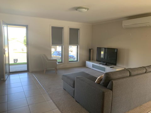 Little On Ash - Accommodation Kalgoorlie 7