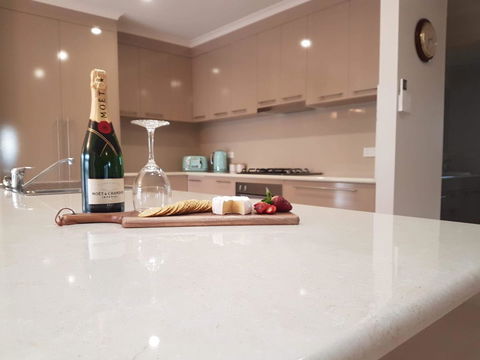 Little On Ash - Accommodation Kalgoorlie 10