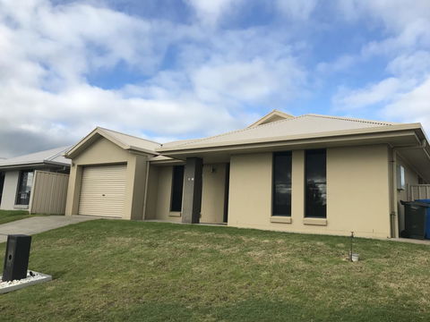 Little On Ash - Accommodation Kalgoorlie 0