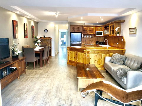 Superb Townhouse In North Adelaide - Accommodation Kalgoorlie 0
