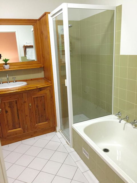 Superb Townhouse In North Adelaide - Accommodation Kalgoorlie 22