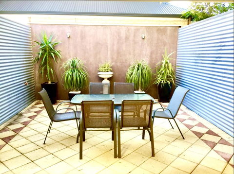 Superb Townhouse In North Adelaide - Accommodation Kalgoorlie 10