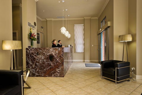 Majestic Old Lion Apartments - Accommodation Kalgoorlie 16