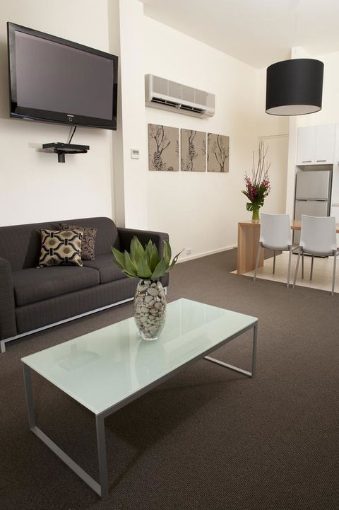 Majestic Old Lion Apartments - Accommodation Kalgoorlie 1