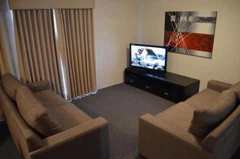 Arkana Motor Inn & Terrace Apartments - Accommodation Kalgoorlie 4