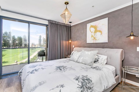 Heart Of Glenelg BnB - Accommodation Kalgoorlie 0