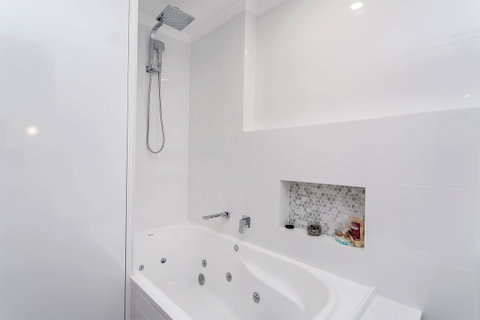 Heart Of Glenelg BnB - Accommodation Kalgoorlie 4