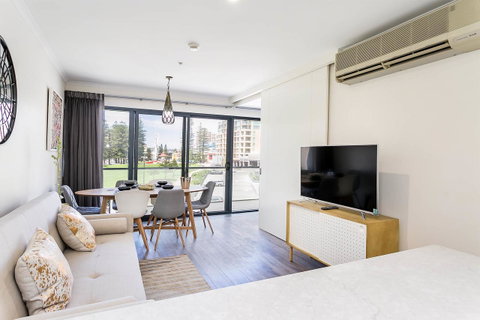 Heart Of Glenelg BnB - Accommodation Kalgoorlie 8