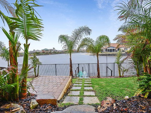 Lakeside - Encounter Bay - Accommodation Kalgoorlie 3