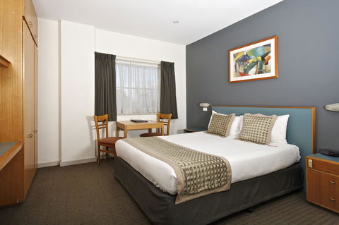 BreakFree Directors Studios - Accommodation Kalgoorlie 3