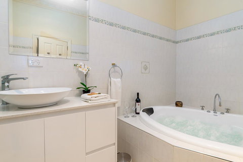 Barossa Vineyard Cottages - Accommodation Kalgoorlie 13