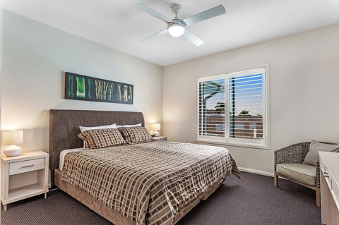 Pacific Blue 278-265 Sandy Pt Rd- Dual Key Access, Wifi, Linen And Air Conditioning - Accommodation Kalgoorlie 10